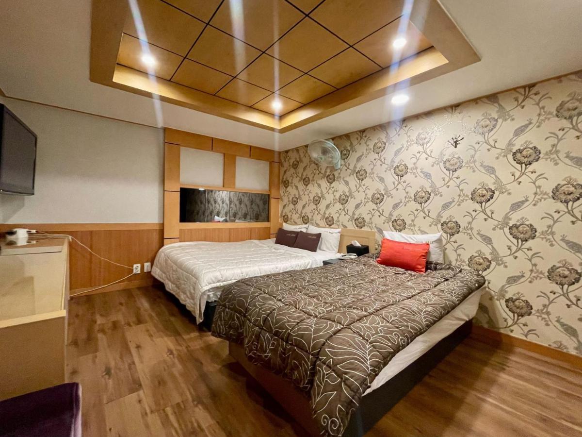 Mu Hotel Sasang Экстерьер фото